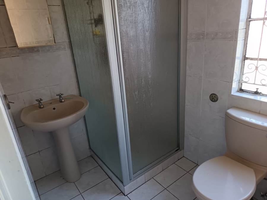 5 Bedroom Property for Sale in New Park Northern Cape